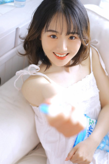 女生让男生随便诵自己的名字